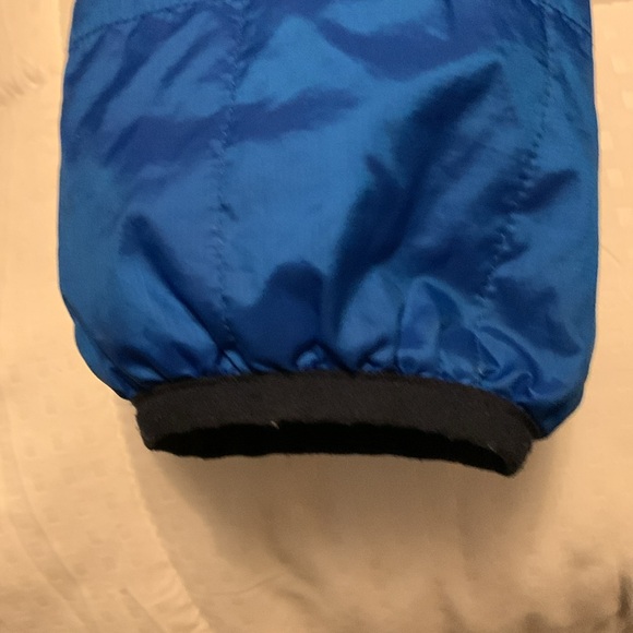 REI boys light packable puffer - Picture 4 of 10